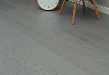JS993 橡木纯三层地板 金属漆